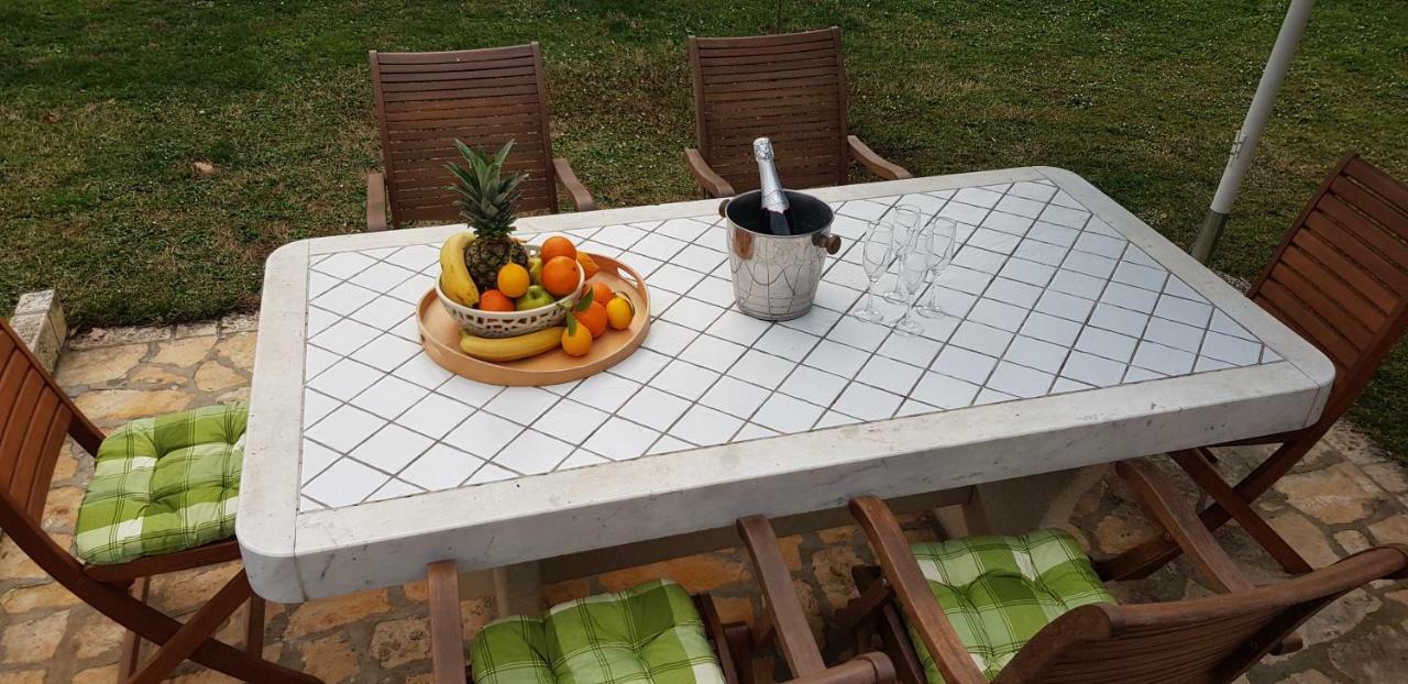 Вілла Casa Istria Бує Екстер'єр фото