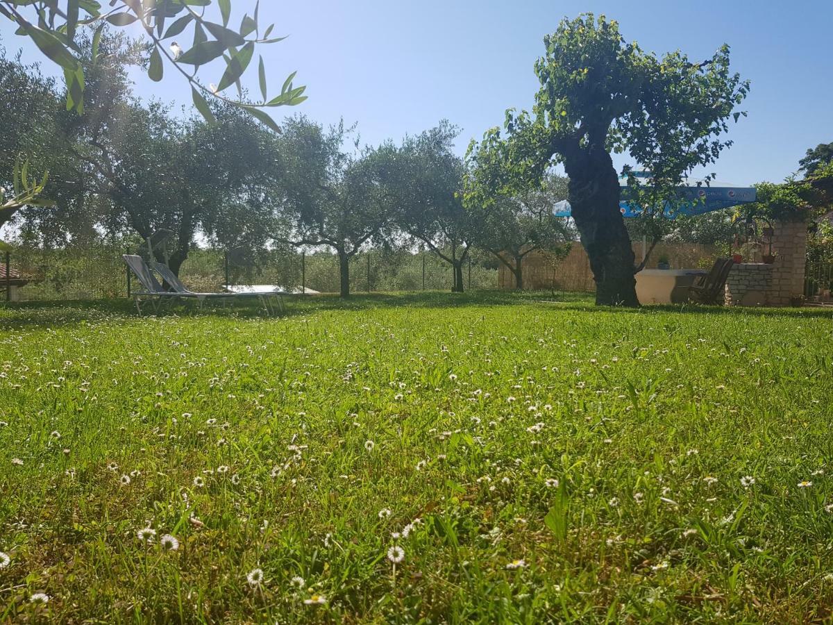 Вілла Casa Istria Бує Екстер'єр фото