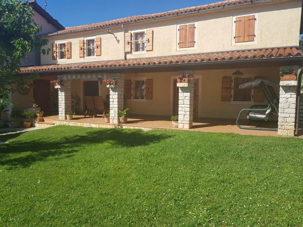 Вілла Casa Istria Бує Екстер'єр фото